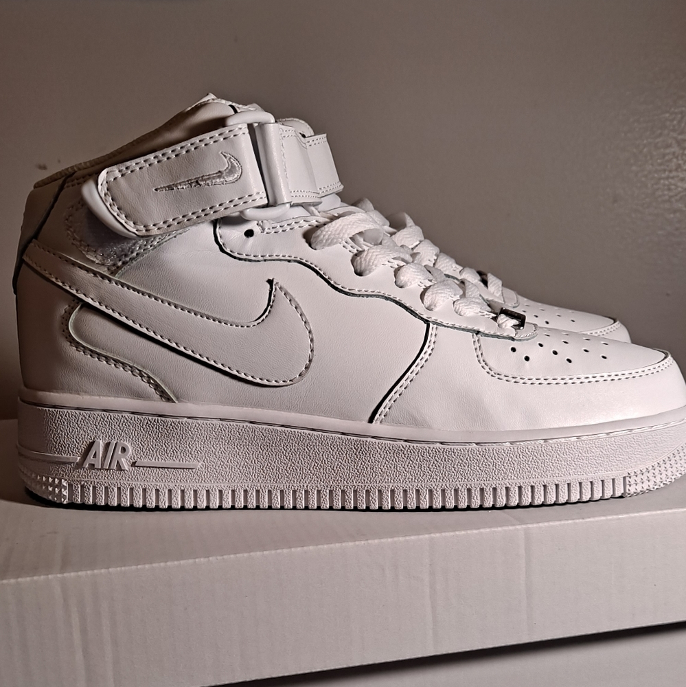 Women Air Force 1 Mid size 7
